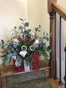 "Eucalyptus Christmas" Lighted Christmas Holiday Box