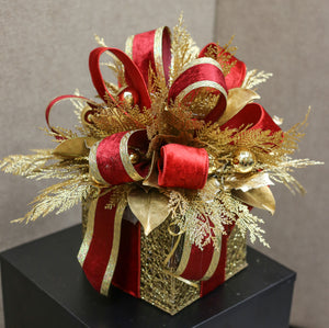 "Christmas Red & Gold" Lighted Holiday Box